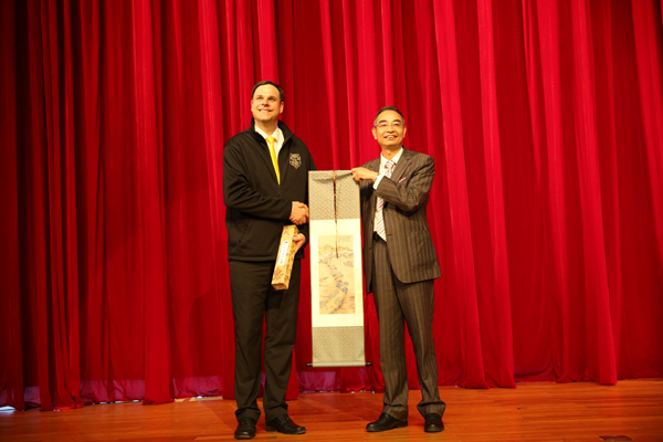 1522828536118759.jpg 4B0A0002.jpg